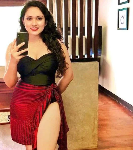 I am a Assamese escort girls in Gomti Nagar who can give you the best sexual adventure in bed.